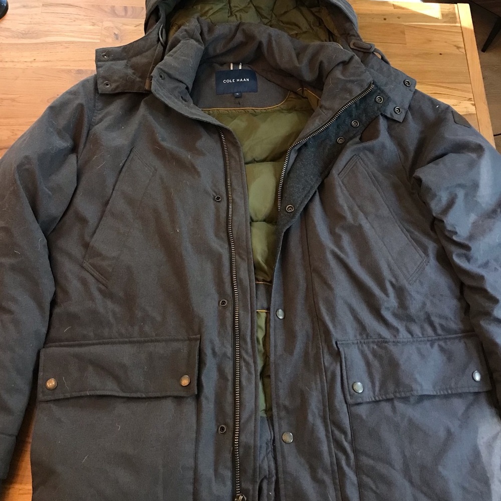 XL cole haan coat. Very warm.